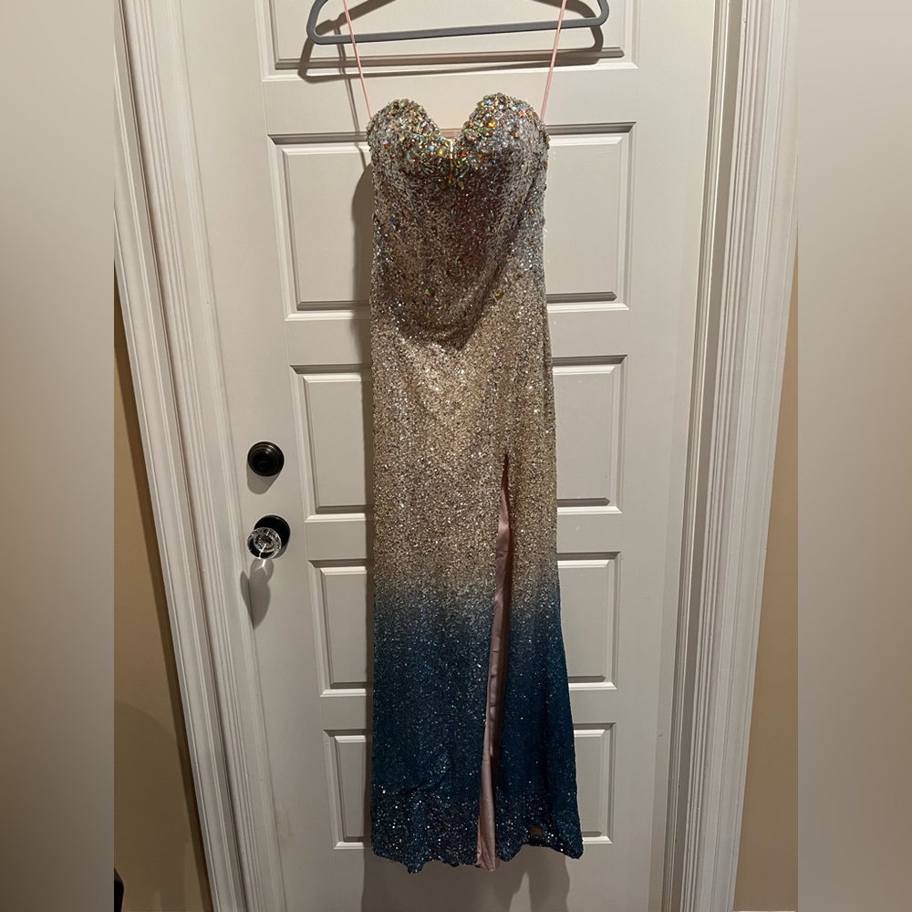 Gorgeous Mari Lee Ombré gown